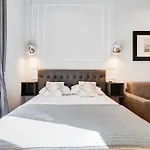 Vatican Prestige Apt By Premium Suites Collection